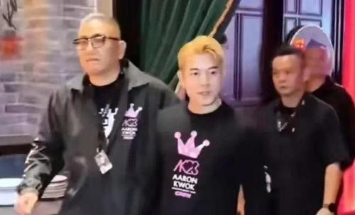 娱乐爆料吃瓜吐槽,揭秘明星幕后故事，笑谈八卦趣闻